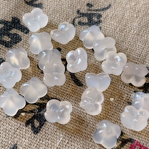 天然冰种白玛瑙桂花通孔配件配饰DIY小众雕刻件手串项链吊坠材料