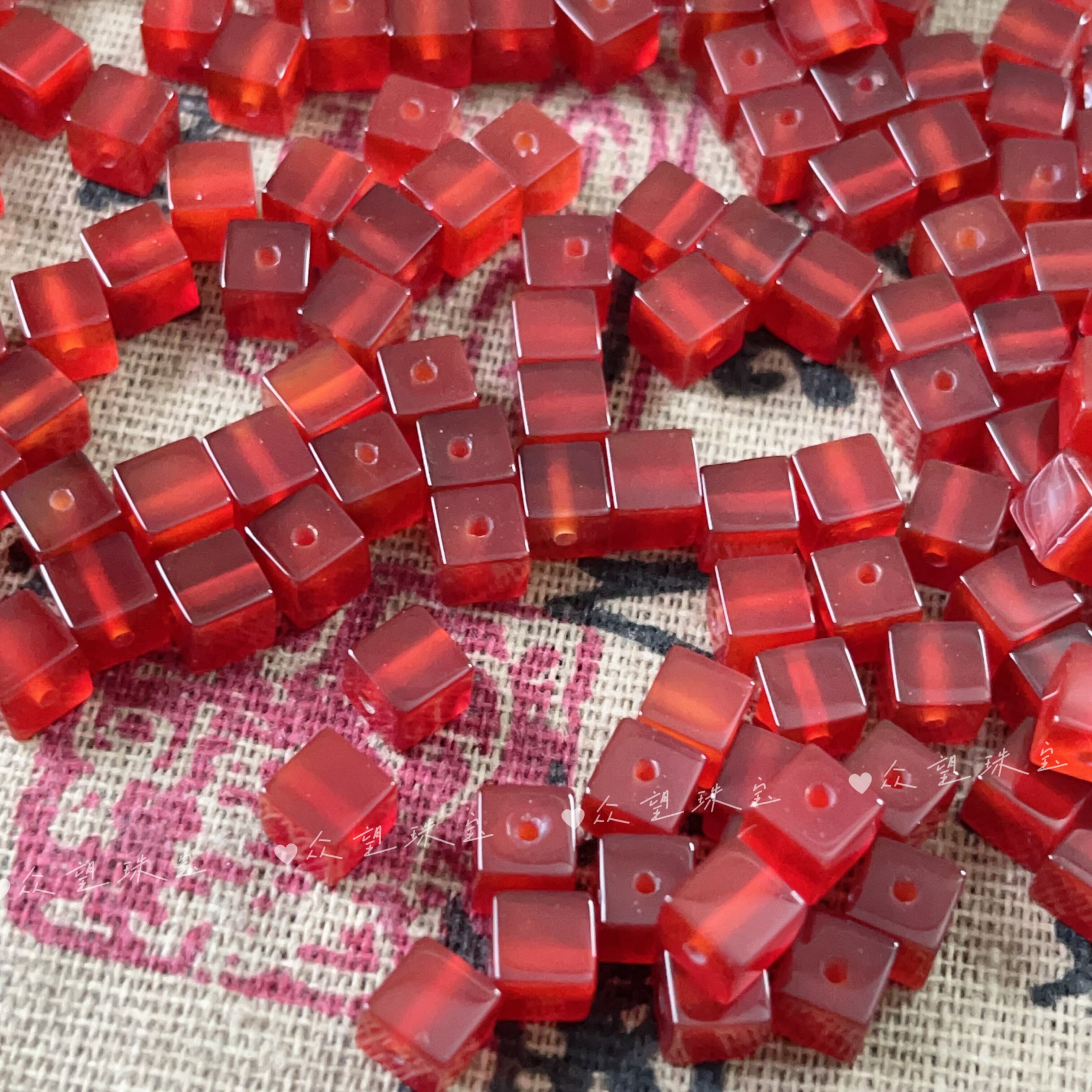 6mm天然红玛瑙方粒方块直孔手链耳环吊坠发簪手工DIY配件