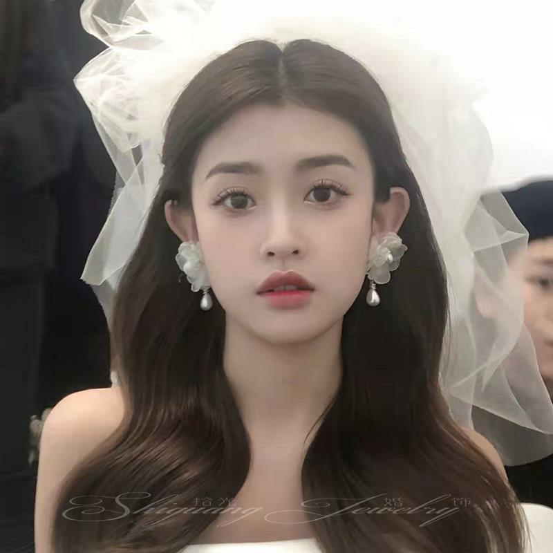 银针欧根纱白色花朵耳环韩版镶钻