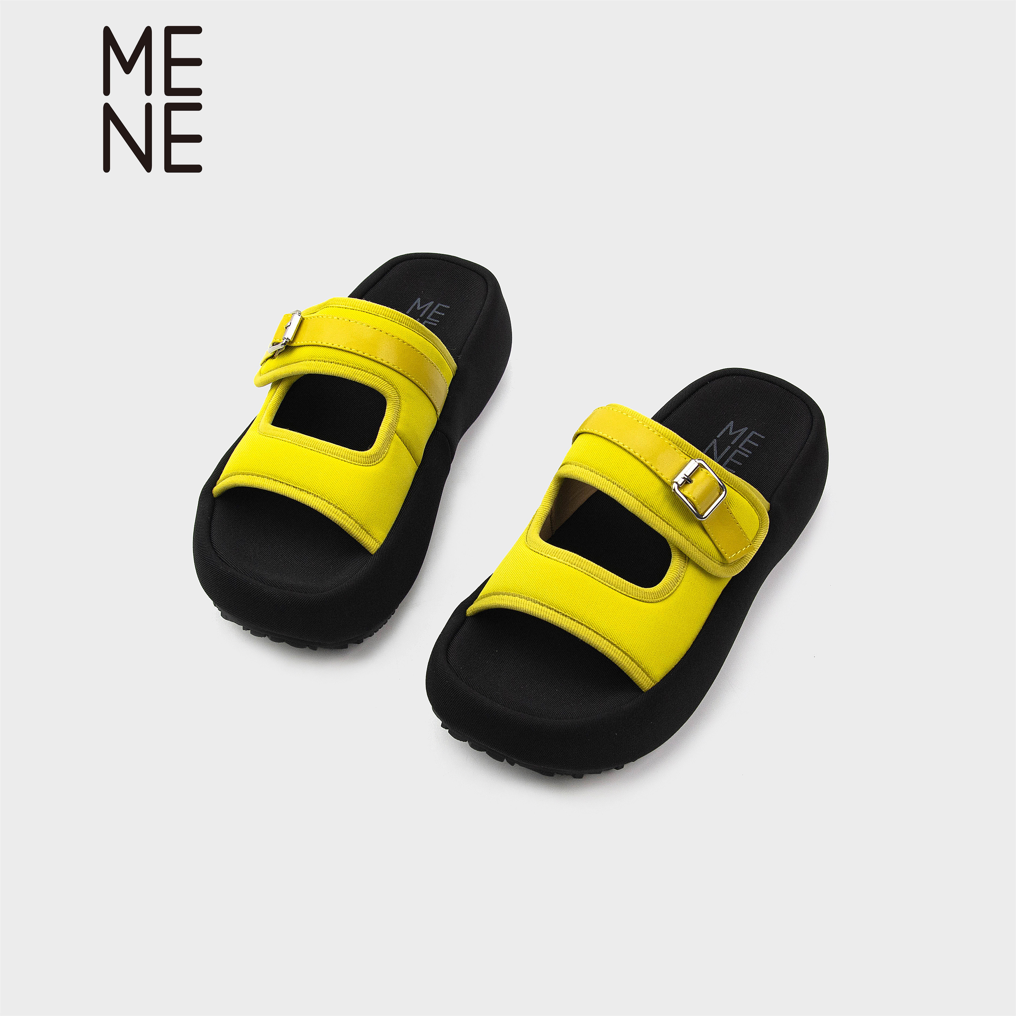 MENE女夏厚底防滑露趾凉拖