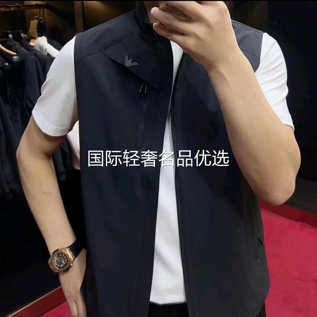 赢尚轻奢男装商行1930秋季修身原色马甲直下摆常规款免烫户外休闲