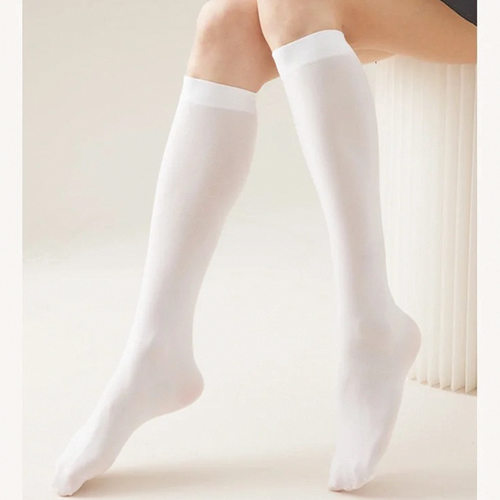 纯色透气黑白色小腿袜天鹅绒薄款过膝短筒学生袜百搭时尚袜子女