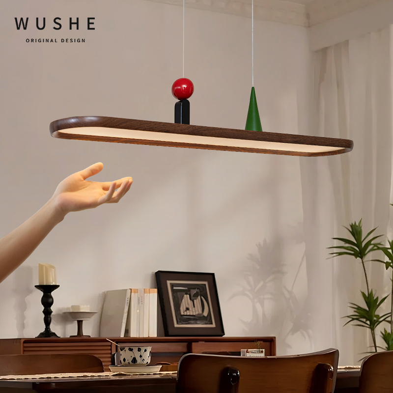 极简椭圆餐厅吊灯胡桃木色