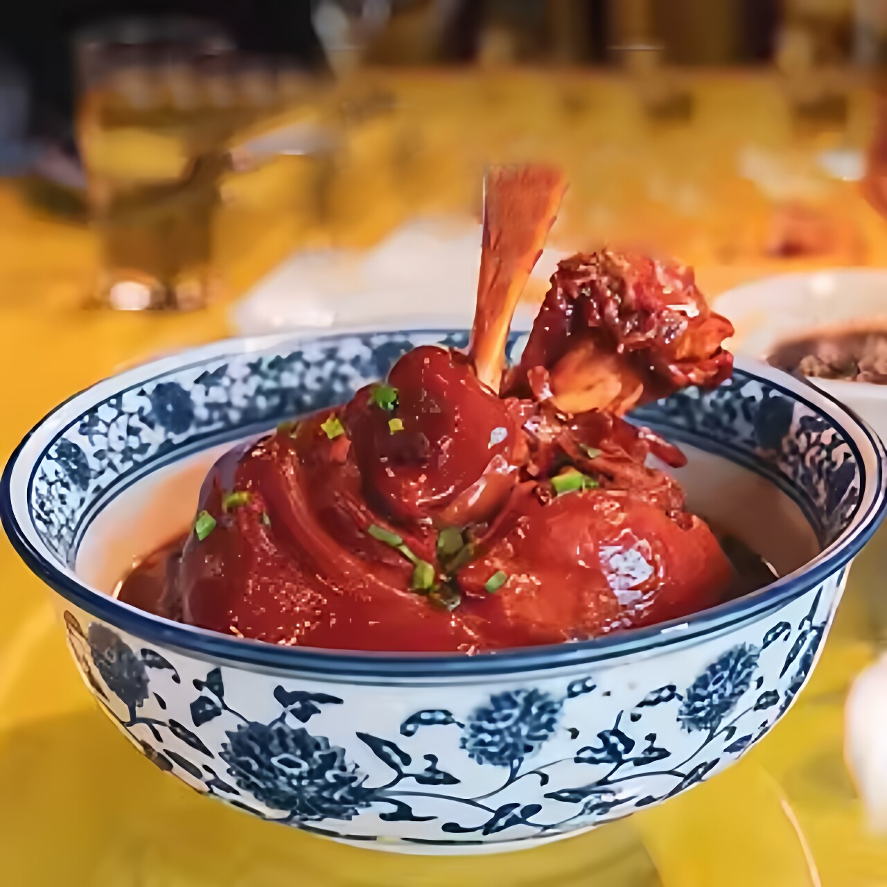 周庄特产万三蹄沈万三猪蹄膀大猪蹄红烧蹄髈东坡肘子年货熟食真空