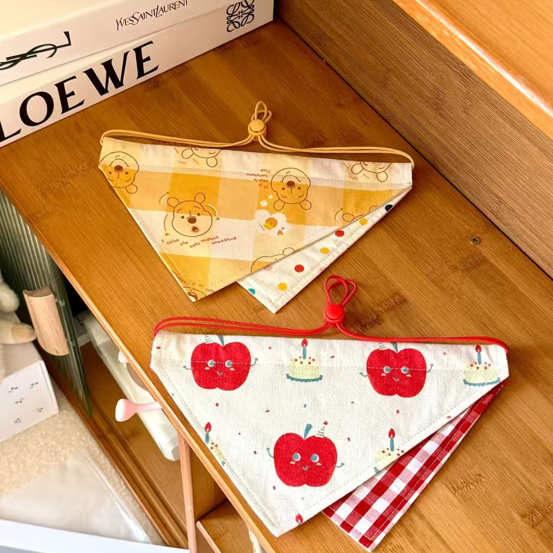 新品宠物口水巾可调节双面狗狗三角巾口水围兜宠物衣服配饰围嘴