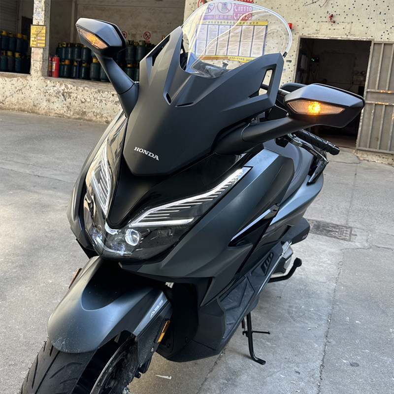 本田佛沙350双闪改装超车灯警示