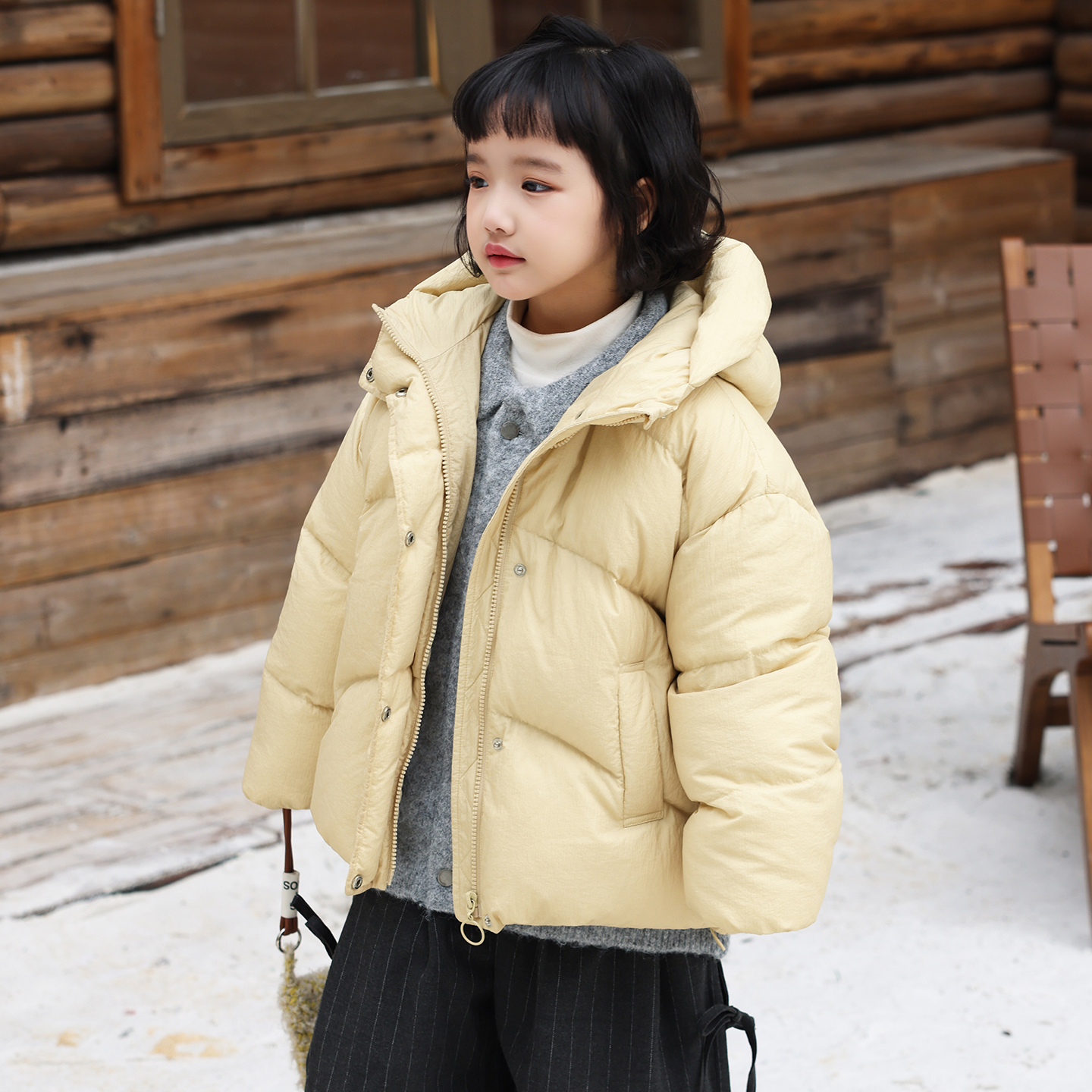 女童羽绒服加厚2025冬季新款中大童装儿童羽绒服外套90绒C4150