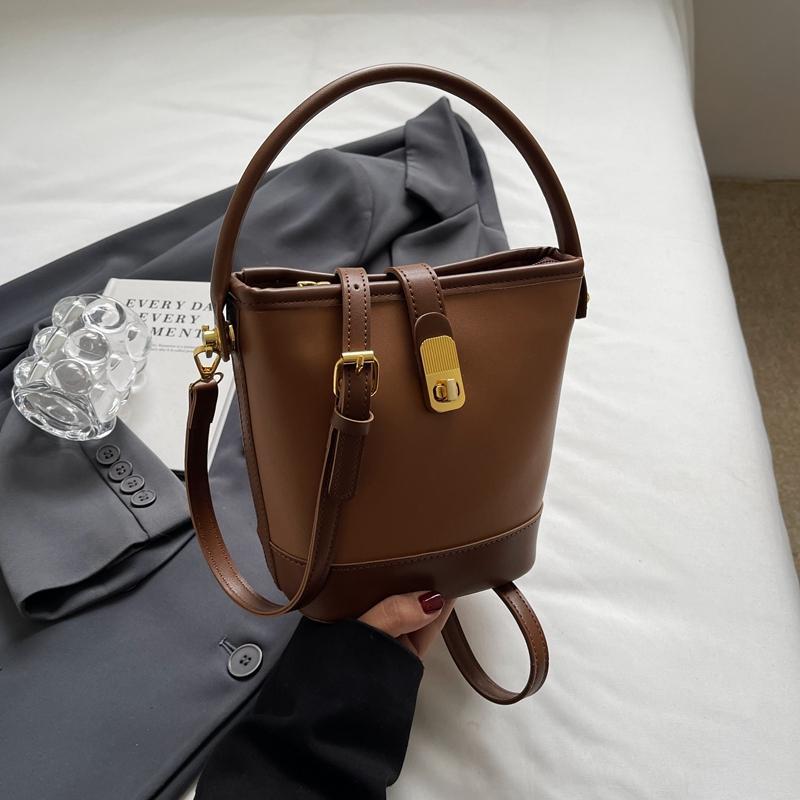 网红撞色质感水桶包斜挎