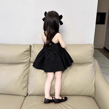 女童连衣裙夏款2025新款洋气时髦儿童黑色高级感蝴蝶结露背公主裙