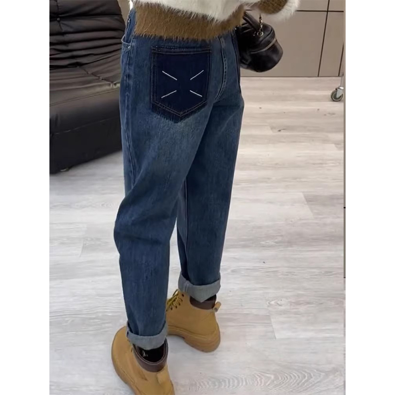 加绒哈伦牛仔裤女冬季新款梨形身材大码复古高腰显瘦保暖老爹裤
