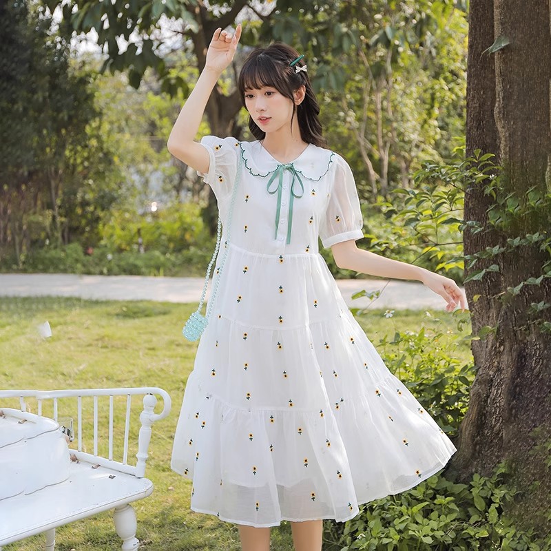 学院风碎花连衣裙少女夏季初中高中学生森系小清新泡泡袖甜美裙子