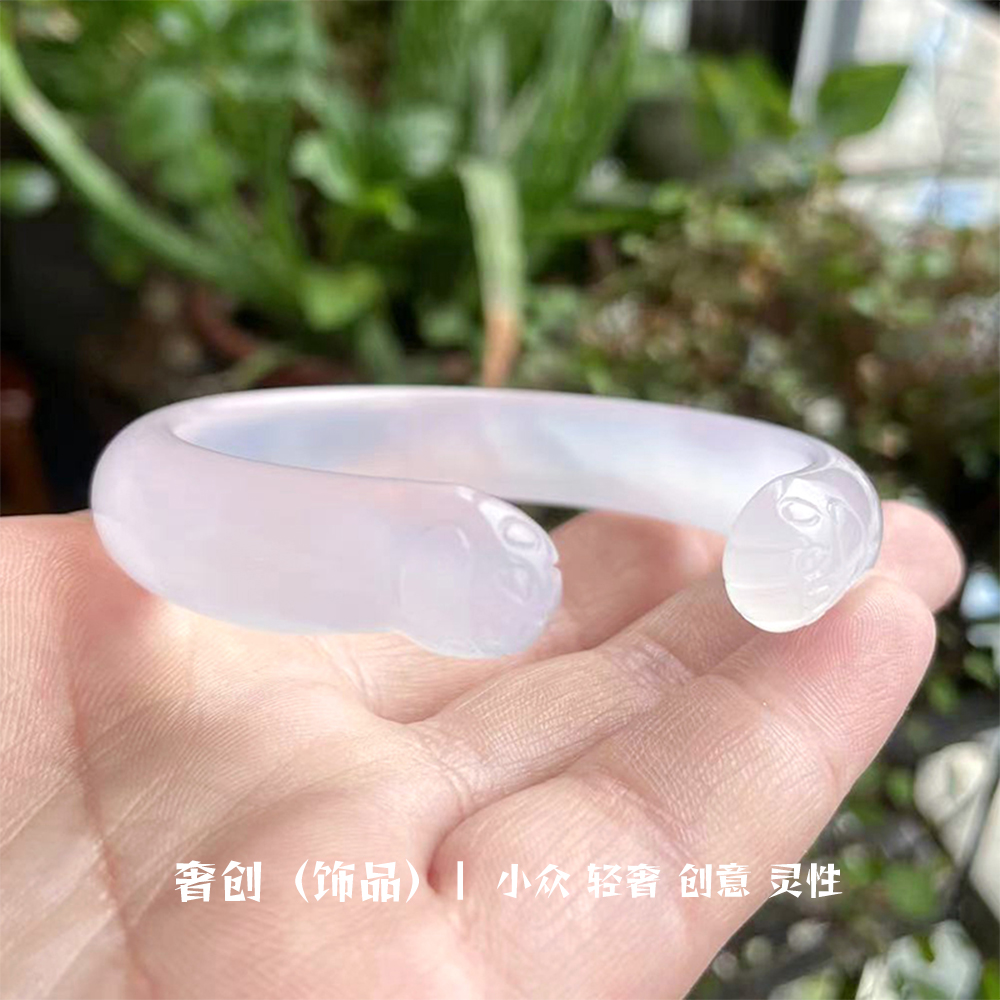 天然玉髓猫爪手镯手工雕刻冰透玛瑙开口镯子少女款萌玉镯现货