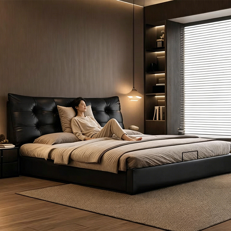 政府补贴现代轻奢黑色真皮床意式极简家用卧室双人床储物软靠床
