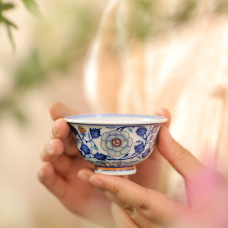 玗琪轩四向缠枝莲牡丹杯压手杯