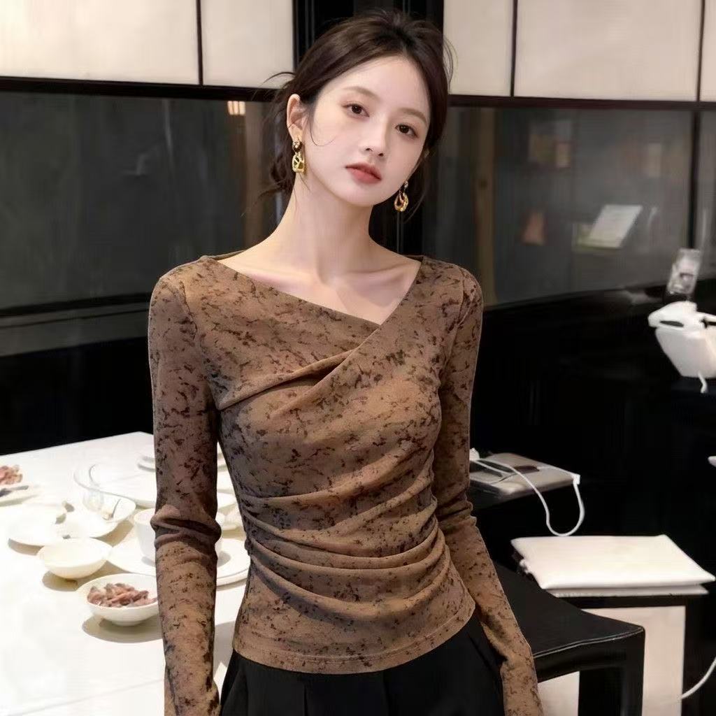 轻熟风交叉斜领碎花打底衫女修身显瘦褶皱薄款网纱长袖气质小T恤