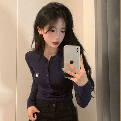 藏青色半开领纽扣打底衫长袖t恤女春秋内搭可外穿甜辣妹修身上衣