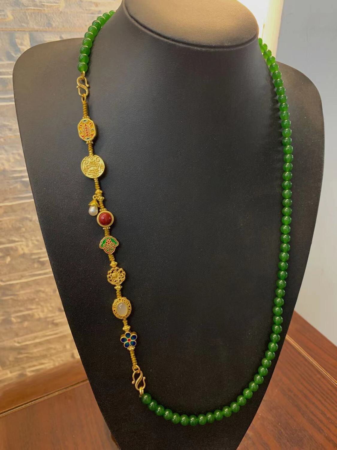 새로운 중국 스타일 프랑스어 원래 디자인 복고풍 에메랄드 말 목걸이 여성을위한 멀티 착용 분리형 땋은 팔찌