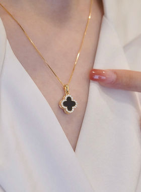 黑白镶钻四叶草礼物送女友