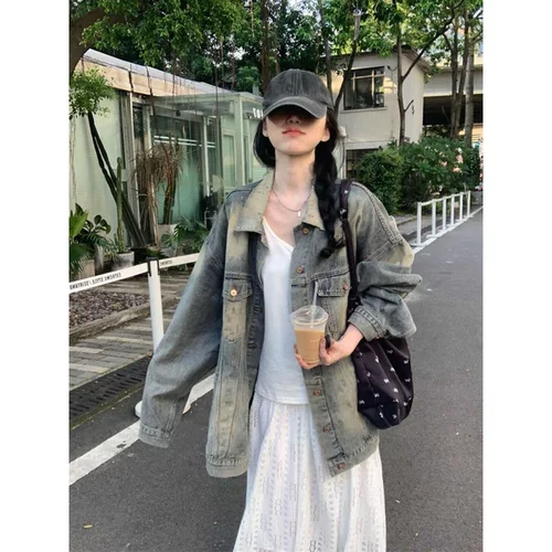 小牛牛服装工厂店复古