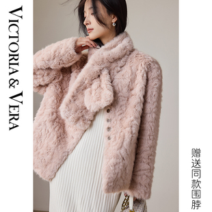 VICTORIA&VERA冬季粉红卷毛V领外套单排木扣赠同色云朵围脖