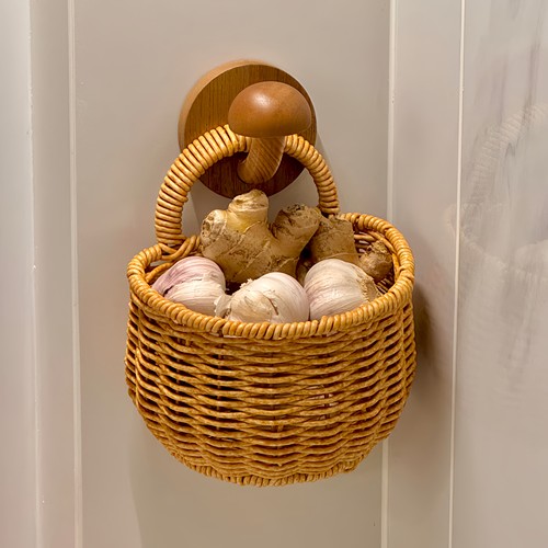 这个收纳篮给葱姜蒜安了个家~