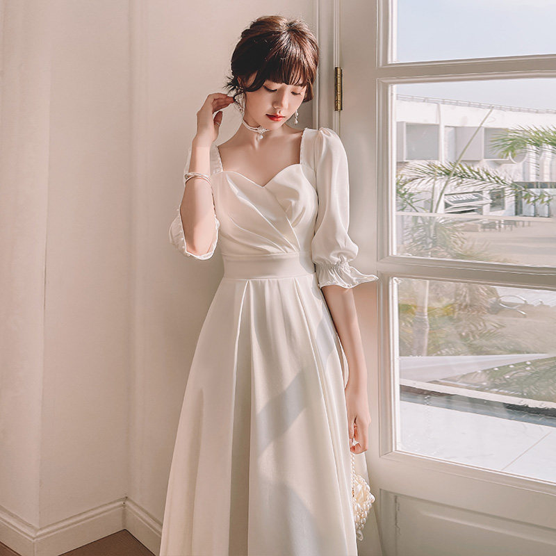 速发白色伴娘服2众22新款法式领证登记订婚礼服裙轻奢小0高时平端