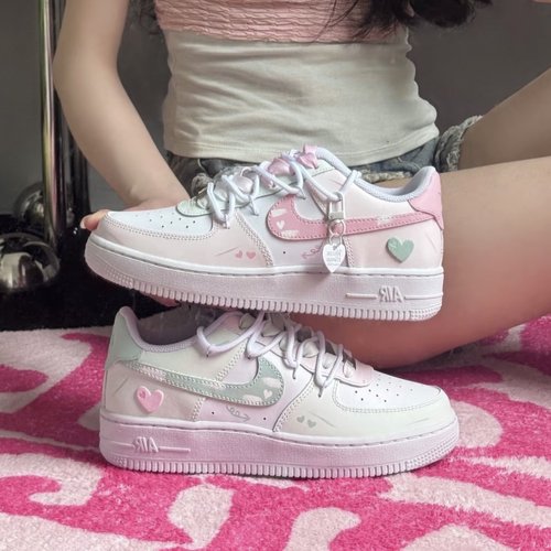 Nike耐克空军一号手绘鸳鸯潮流时尚休闲简约百搭板鞋球鞋情侣女款