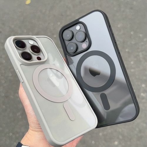 苹果硅胶软壳高级肤感磁吸壳情侣