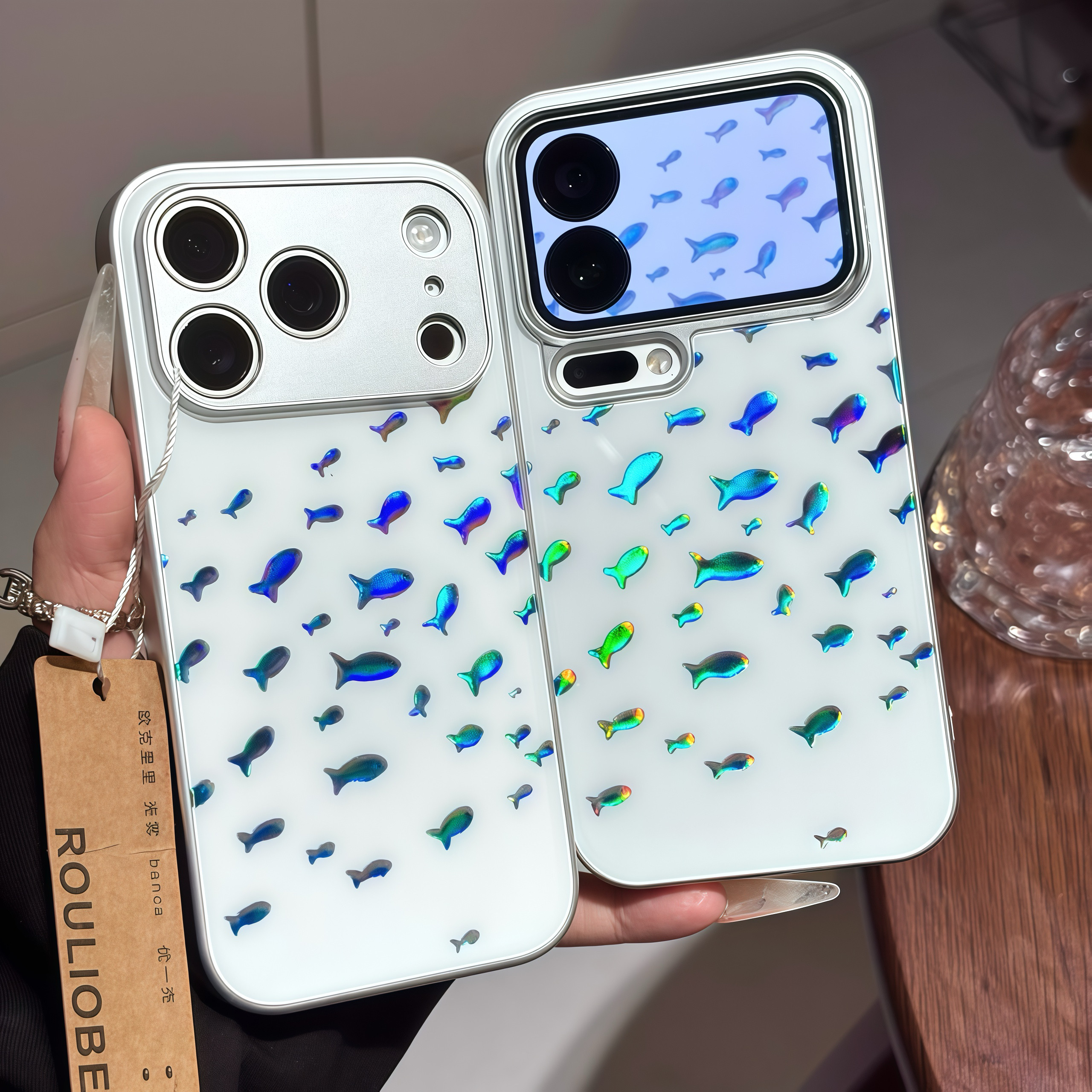 卡通彩金渐变鱼群手机壳适用IPhone17promax新款苹果17/16pro肤感华为pura80/70小众mate80/70小众magic8软壳