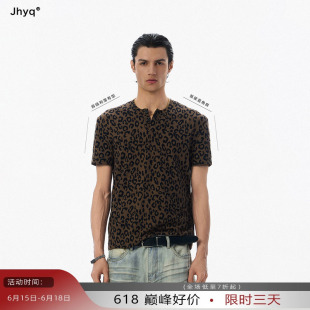 JHYQ高街潮牌豹纹亨利领T恤男2026夏半开襟休闲正肩合身版短袖