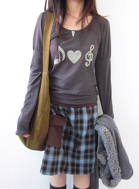 日系古着感音符印花休闲圆领套头显瘦长袖T恤女春季单穿内搭上衣