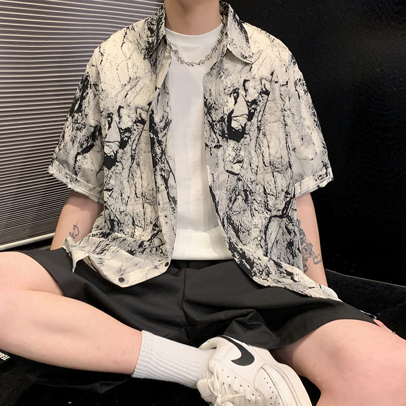 C215港风夏季冰丝垂感水墨纹纹碎花短袖衬衫男宽松帅气休闲衬衣,男装T恤,电商A115