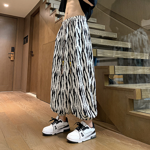K130 新中式风休闲裤水墨纹扎染垂感冰丝花裤子男宽松灯笼裤图片