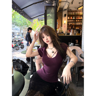 针织上衣 秋澄LeeAutumn 姐系天菜 纯色百搭显瘦修身 v领收腰小飞袖