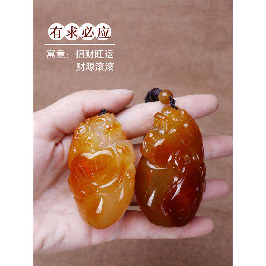 红天然玛瑙玉髓原石貔貅手把件真品雕刻玉石男女士随身把玩件龙龟