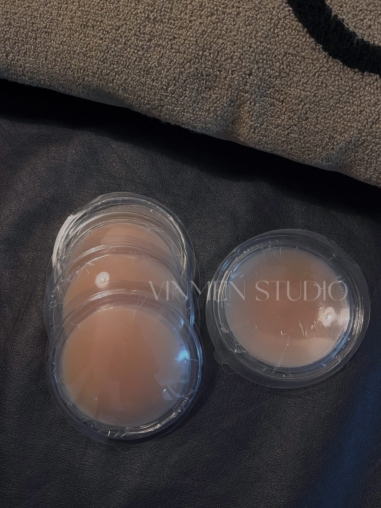 VINMENSTUDIO蚊姐同款无痕一片式硅胶乳贴胸贴超薄透气隐形230324