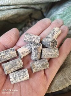 金属小载体三元催化器高流量滤芯汽油车通用多种车型尾气