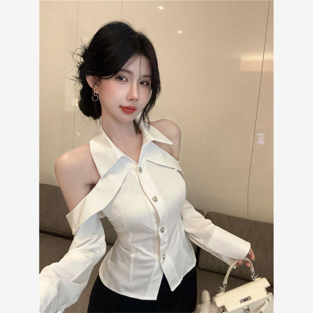 纯欲性感挂脖露肩长袖衬