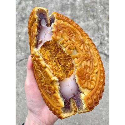 芋泥麻薯咸蛋黄肉松月饼芋泥大月饼闽南黄金大月饼广式中秋月饼