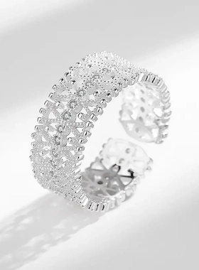 新款爆闪小众设计高级感蕾丝镂空锆石戒指女气质时尚轻奢开口指环