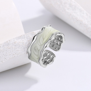 新品日韩简约波浪白色滴胶戒指女小众设计气质百搭网红热卖指环