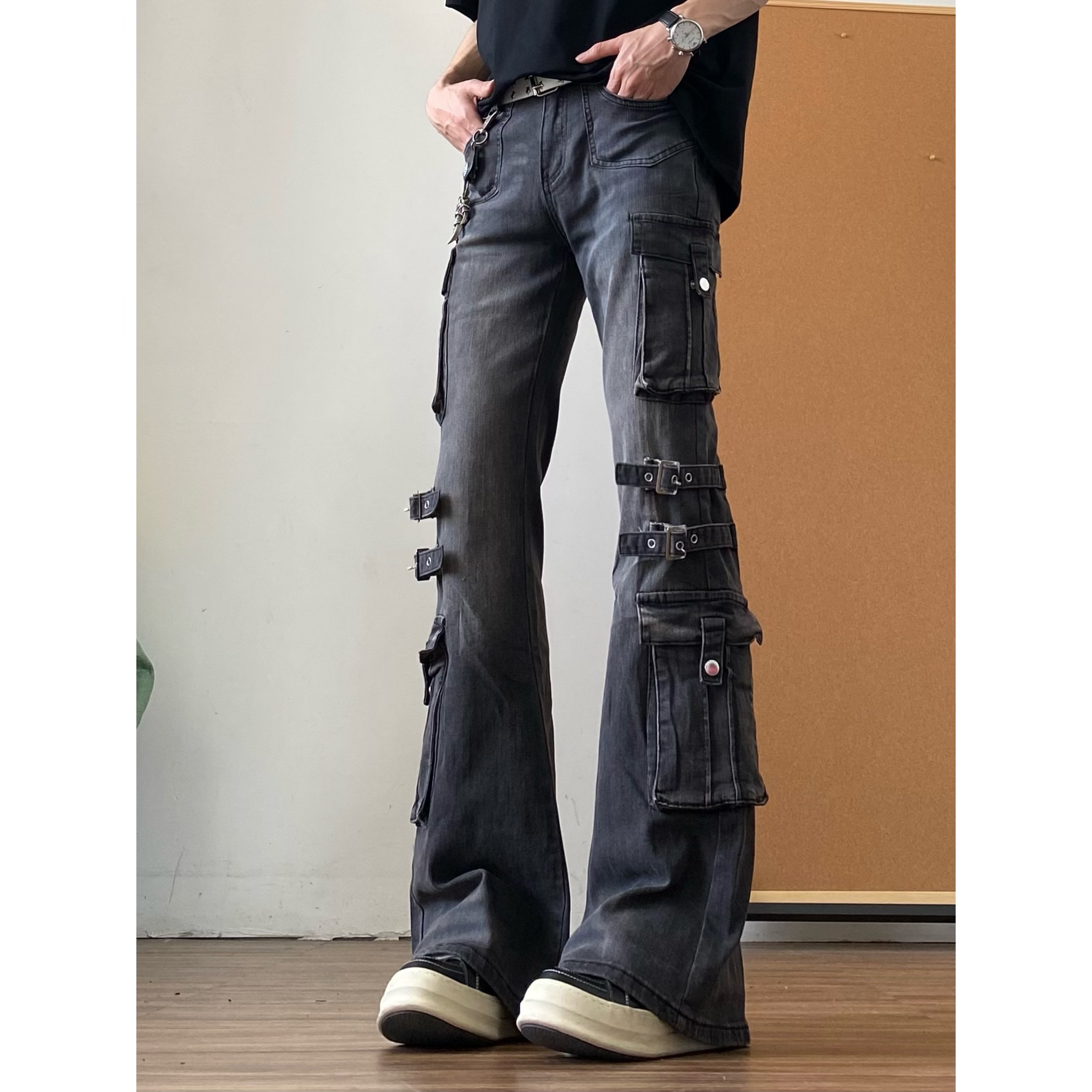 qtstudio黑灰色绑带微喇牛仔裤男潮牌美式高街vibe工装弹力裤子