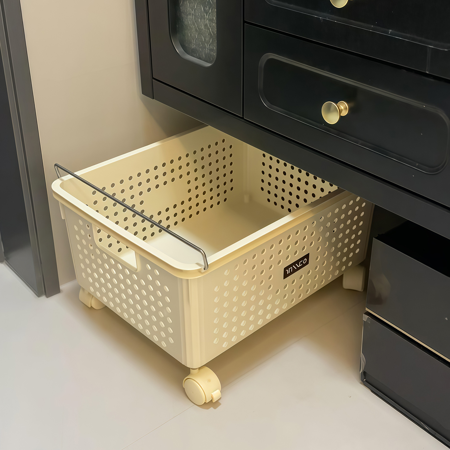 【新家的100个快递】浴室收纳筐可移动脏衣篮卫生间置物架小推车