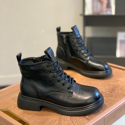 爆款显脚小侧拉链舒适加绒马丁靴