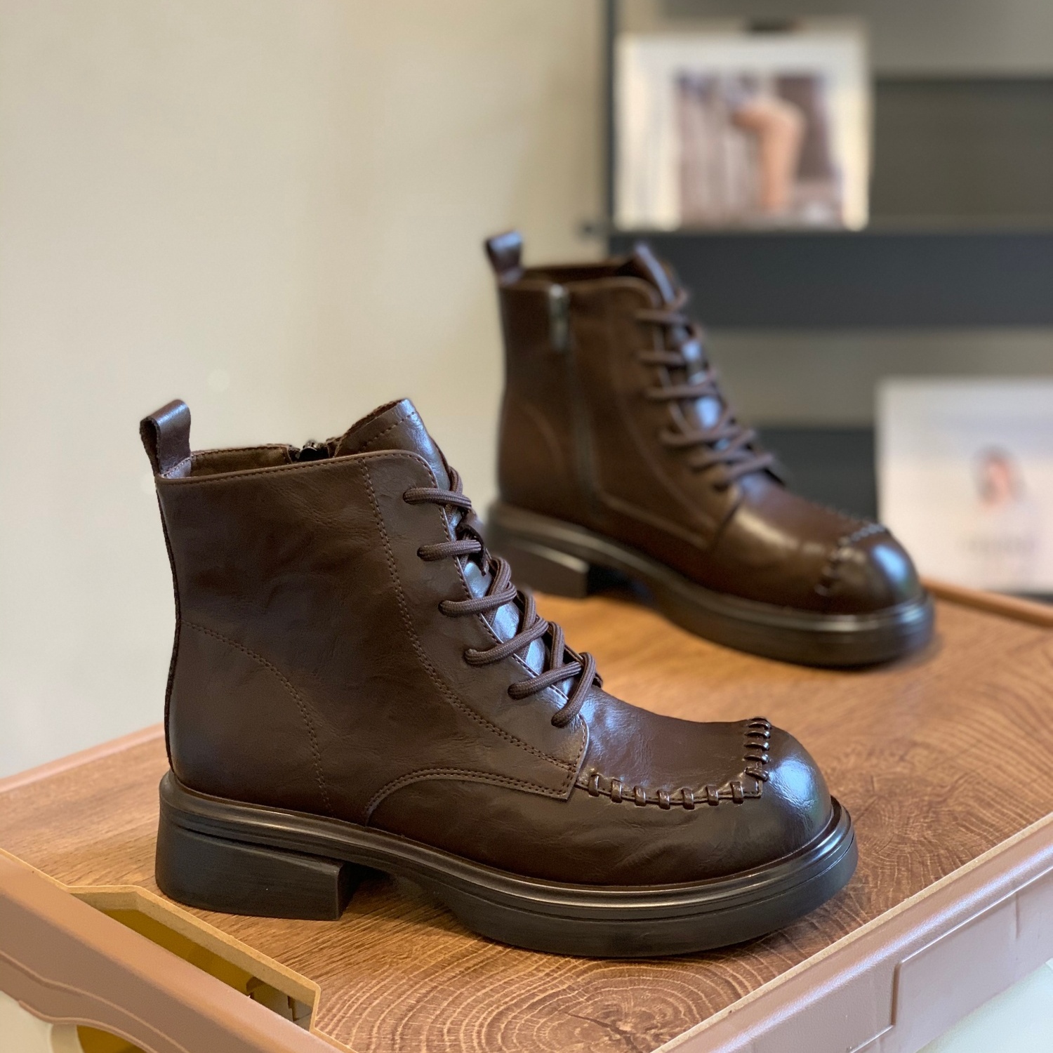 侧拉链加绒保暖英伦风厚底马丁靴