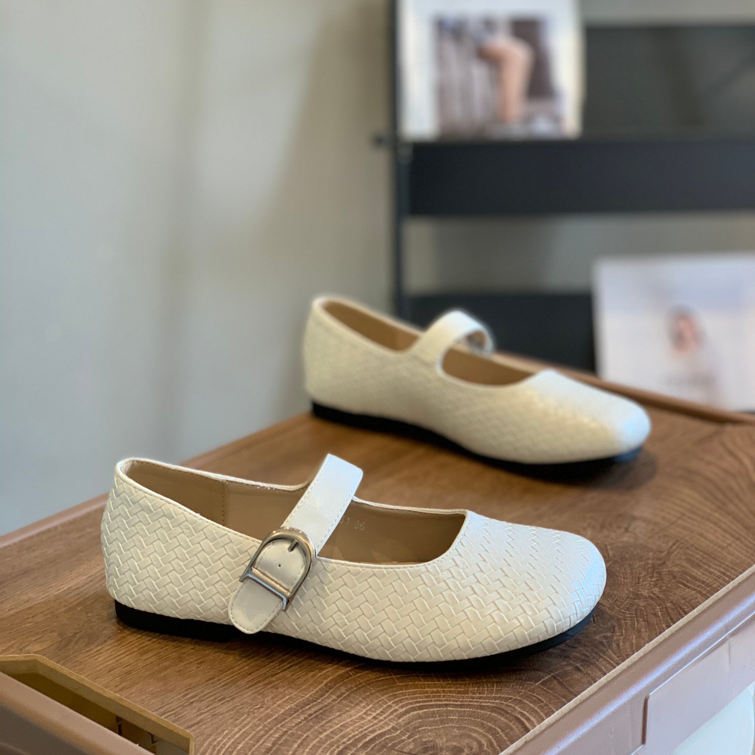 软底舒适不累脚浅口单鞋女2026春夏新款百搭一字扣带小众玛丽珍鞋,女鞋,浅口单鞋,淘宝优惠券,粉丝福利购,淘宝优惠卷