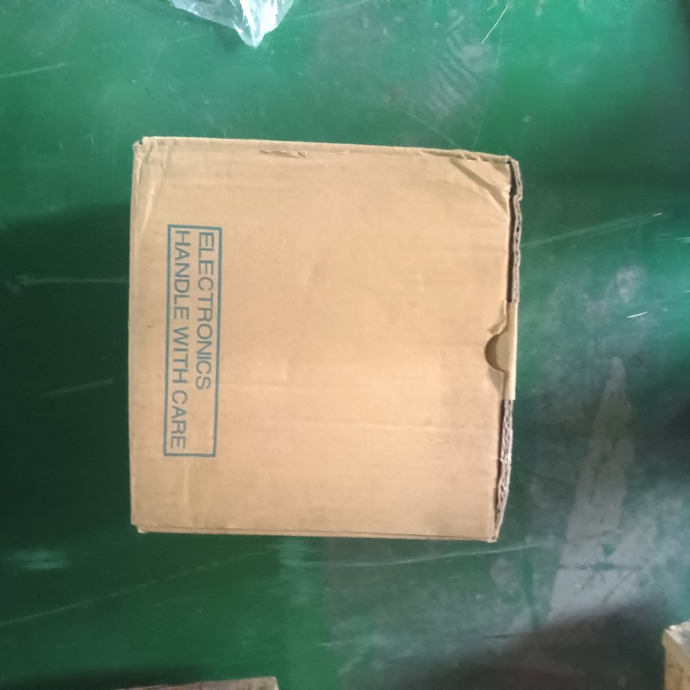 安川变频器 VS-606V7 CIMR-V7AT2 议价