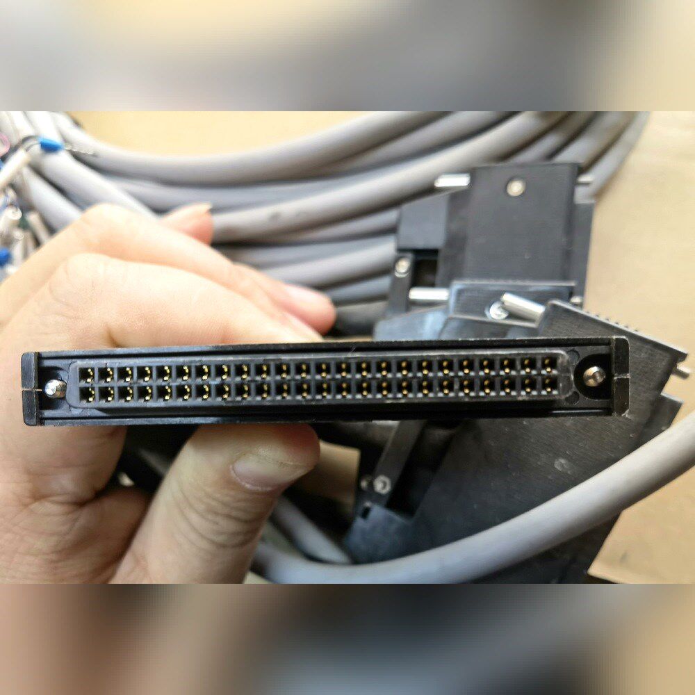 scsi转接线50针3米长标价即!未使用5根