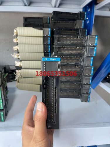 ab 1756-IB32 圆孔和螺丝孔多有成色漂亮功