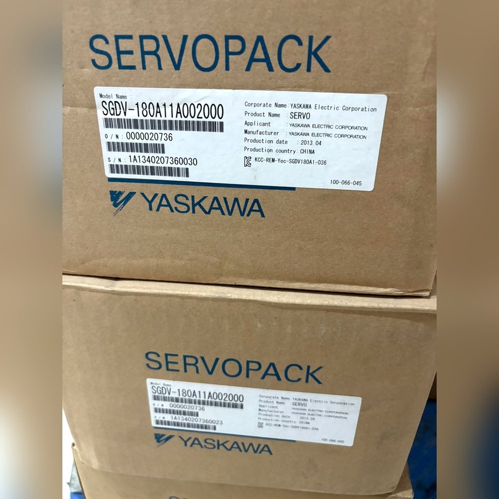 安川YASKAWA伺服驱动器SGDV-180A11A00 议价